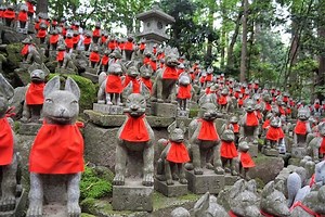 知らぬと怖い!?パワースポット豊川稲荷の歩き方【現地取材で徹底解説】霊狐塚の実像,ご利益,ランチ