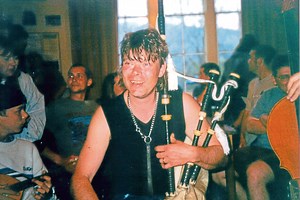 FEATURE: Legacy of Pitlochry ‘musical visionary’ Gordon Duncan, who played AC/DC's Thunderstruck on bagpipes