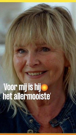 Zentijd on Instagram: "Na een succesvolle carrière bij de Dolly Dots, kiest Angéla Kramers voor een leven buiten de schijnwerpers. Ze bevalt van zoon Sam, die wordt geboren met het Syndroom van Down. ‘Voor mij is hij het allermooiste.’🧡 Stream Boeddha in de Polder op #NPOStart #KRONCRV #Maakmorgenmee #zentijd #yoganl #buddhism #dollydots"