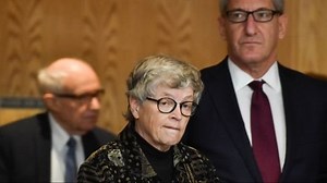 Former MSU President Lou Anna Simon arraigned on charges in Eaton County