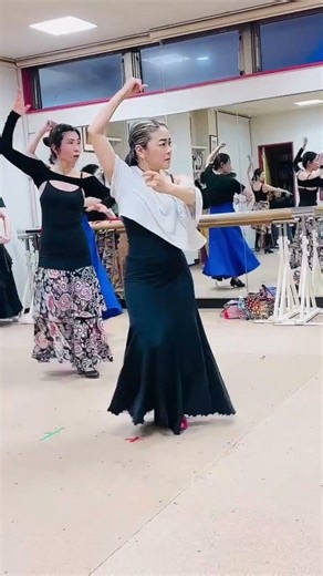Bambera 初中級バンべーラ Mariフラメンコ教室 松本真理子 Mariko Matsumoto #flamenco #bambera #shorts