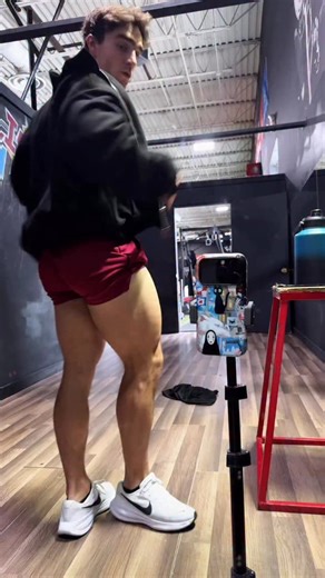 Thickness #bodybuilding #gym | Brendon Islinger