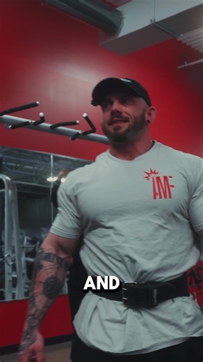 Strict shrugs to start the workout are the way… #fyp #bodybuilding