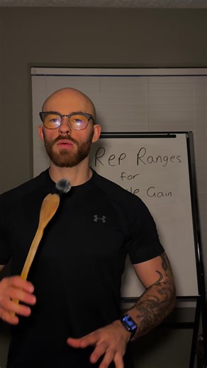 EPISODE 7: Built from Scratch There’s no single “best” rep range for muscle growth. You can build muscle with 6 reps. You can build muscle with 12 reps. You can even build muscle with 20 reps. What matters most is effort. Your sets should finish with only 1–2 reps left in the tank. That’s when the muscle actually gets the signal to grow. Too easy = not enough stimulus All ego, no control = wasted reps The last few hard reps are the ones that count. Tomorrow: what actually causes muscle growth (h