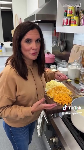 Tini's Viral Mac and Cheese Recipe for the Holidays