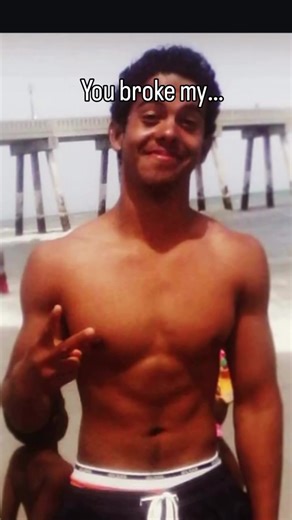 Just saw a trend I really liked😮‍💨 Moral of the story: devour your old self🍽️ #gym #physiquetransformation #gymjourney #fitnessjourney