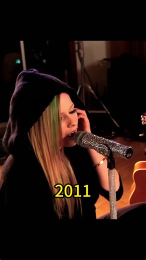 Avril Lavigne's What the Hell: A Song Review