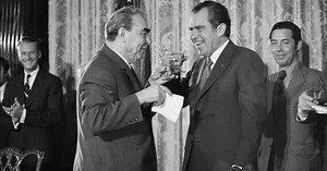 Détente - Definition, Policy & Cold War | HISTORY