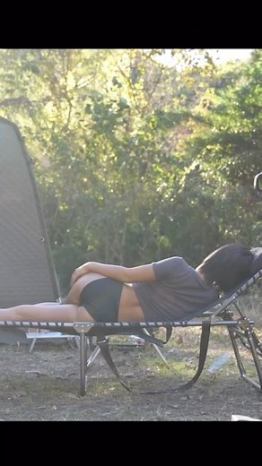 おみつ | 今回は今年最後の動画になります😊 ⁡ N-VANの内装を改造する前の最後の車中泊になるので、感謝を込めて楽しんできました🥰 ⁡ 本日（26日）の21時からYouTubeでプレミア公開しますので、お時間ある方は是非見てみて下さい💕 ⁡ ⁡ #camping #冬車中泊 #サウナ | Instagram