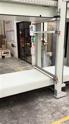 SCM ACTION FL 2500 CASE CLAMP (SEMI-AUTOMATIC)