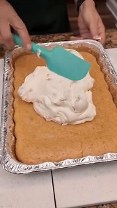 My Favorite Orange Crush Cake! I make a delicious meal that would be perfect for your Thanksgiving Feast! | Kim J