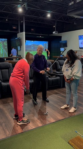 We had the best time brushing up our skills at Golf Lab! ⛳️ It was the perfect cozy spot for a chilly afternoon, and we are absolutely loving our lessons there. The space is amazing, and having our incredible trainer guide us makes it even better. Every session helps us learn something new and build more confidence with each swing. 💚 From practicing indoors at GolfLab to hitting the course when it’s warm, we love it all. Between improving our game, laughing with friends, and enjoying every swin