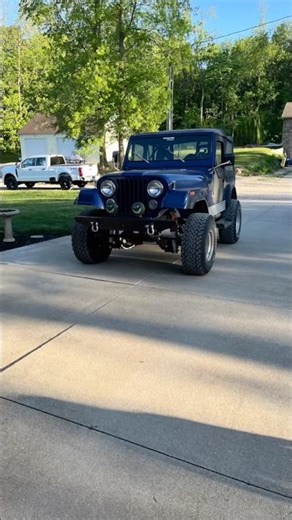 Pulling a Jeep cj7 with ford f250 #automobile #classicjeep #fordf250