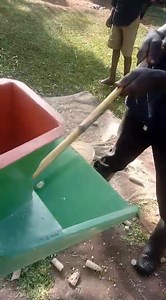 Maize cobs Crushing machine Ksh 37000 petrol Stima 40k Call 0796298438 | Mburu Poshomills Factory 0796298438