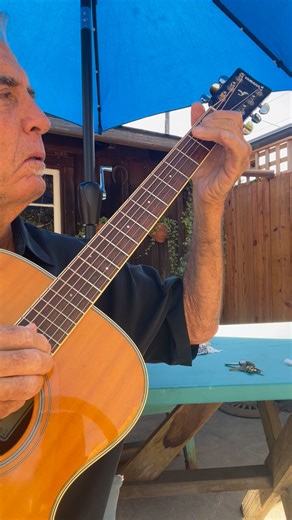 Master this E blues turnaround in slow motion. Use your ears and listen closely for the notes. #bluesguitar #acousticblues #guitarlesson | Jimmy Dillon