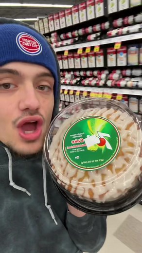 7up Flavored Cake Taste Test - Reviewing the Unique Twist on a Classic Dessert