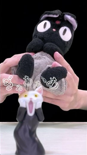 Keke Attacks With Farts!? The Screaming Cat Loses Its Mind! 💨🐱💥🤣