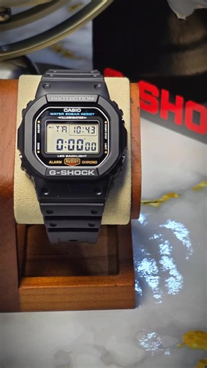 Casio G-Shock DW5600UE-1V Men's Sports Watch Features