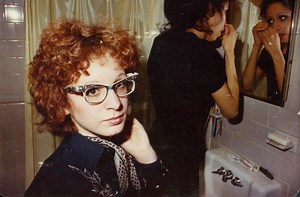 ‘All The Beauty And The Bloodshed’ Review: Laura Poitras’ Portrait of Nan Goldin is a Powerful Rumination On Grief [Venice]