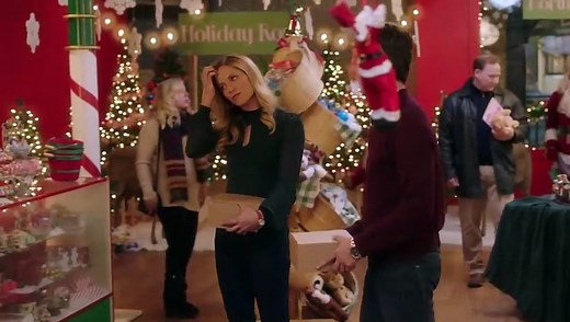 Sharing Christmas | movie | 2017 | Official Trailer