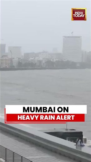 Mumbai On Heavy Rain Alert As BMC Warns Of Extremely Heavy Rain Tonight #mumbairains #monsoon