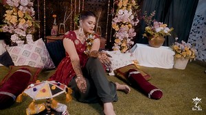 Shaity Mehedi Moments Lense King || Shafikul Haque Alif Cinematography: Rafchan Jani Our official Website: https://lensekingbd.com/ YouTube channel: https://youtube.com/@lensekingbd Contact us for booking-related queries ✆ 01787-877948 Decor by Jomidar Bari Events Mehedi Artist : Sima's mehedi design | Lense King