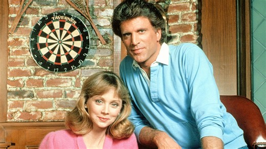 Cheers' Confirmed Remake Saves Ted Danson's Iconic Series From A TV Trend That Needs To End