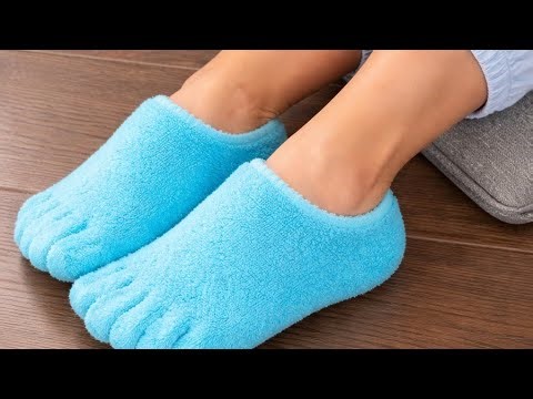 Are My Feet Finally Soft?! 😱 Moisturizing Sock Test!