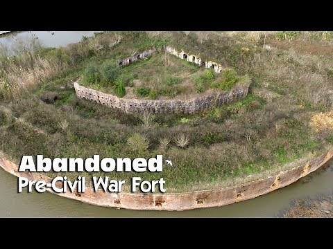 Exploring The Ruins of This Forgotten Military Fort