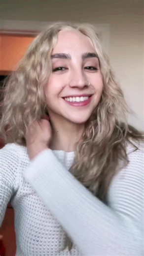 DIY Hair Bleaching and Toning with Wella Products