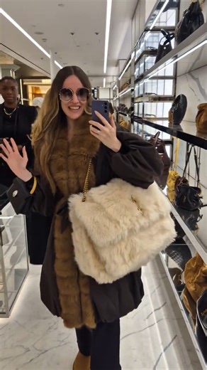 YSL Giant Shearling Bag | BIGGEST BAG IN THE WORLD #ysl #yslbag #saintlaurent Niki Jamie Icare Bag