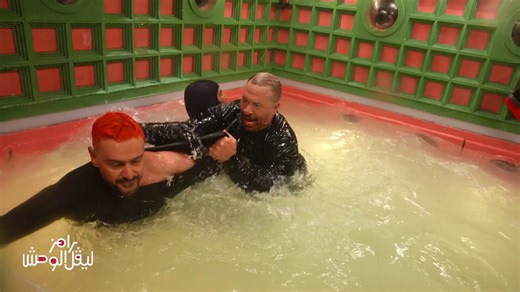 قطع قميصه وهيغرقه... ماجد المصري VS رامز جلال و 2 بودي جارد الهيئة العامه للترفيه GEA Ramez Galal مجاناً على MBC شاهد برنامج #رامز_ليفل_الوحش يعرض يوميا بعد آذان المغرب بتوقيت القاهرة على #MBCMASR #رمضان_يجمعنا لمتابعة البث المباشر https://www.shahid.net/mbcmasr | MBC مصر