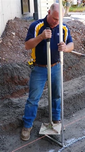 The Wall Screed makes retaining walls ez pz #pavetool #hardscape