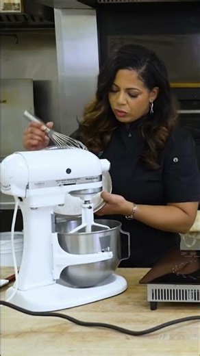 Easy Baking: Mixing Ingredients for Perfect Results! #shorts