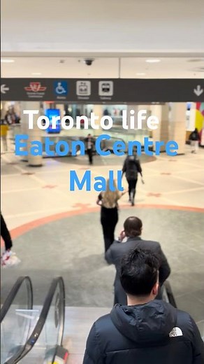 Toronto Life 🇨🇦 Inside CFToronto Eaton Centre | Busy City Life #eatoncentre#midtownvillage#travel