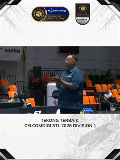 🏆 ANUGERAH TEKONG TERBAIK 🦅👏 Amar Roslan dari Kedah Eagles dinobatkan sebagai Tekong Terbaik selepas mempamerkan aksi yang konsisten dan cemerlang sepanjang kempen CelcomDigi STL Division 1 2026. 🔥💪 Dengan servis berbisa, ketenangan di gelanggang dan peranan besar dalam membantu Kedah Eagles menjulang kejuaraan, Amar membuktikan dirinya sebagai antara tekong terbaik dalam saingan musim ini. 🏆⚡ Jangan lepaskan setiap detik aksi! Saksikan semua perlawanan secara langsung dan eksklusif di Ast