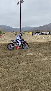 First practice is underway at Fox Raceway ⏱ Pro Motocross Live Updates 👉 RacerXOnline.com | Racer X Illustrated