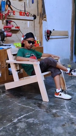 Lounge chairs #stool #sofa #furniture #power tools #wood working #DIY #reels viral #fyp # | Muhammad Tarham Alfarabi Ayub