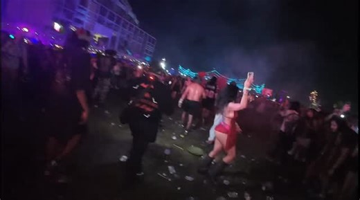 Eye Of The Pit Movement on Instagram: "Inside the Wall Of Death during @svddendeath at @edc_orlando #dubstep #riddim #tearout #moshpit #wallofdeath #svddendeath #voyd #edcorlando #eyeofthepit #eyeofthepitmvmnt #pithunters"