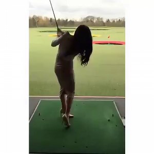 Golf in heels! 😳 🎥 - @thegolfchica | Golf Unplugged