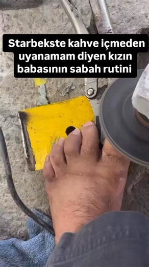 Sarkazmabla on Instagram: "Aleyna Tilki, Türkiye'de genç yaşta şöhrete kavuşmuş ve pop müzikte kendine güçlü bir yer edinmiş sanatçılardan biridir. 28 Mart 2000 tarihinde Konya'da dünyaya gelmiştir. Küçüklüğünden itibaren müziğe ilgi duymuş, ailesinin de desteğiyle bu alanda kendini geliştirmeye başlamıştır. Henüz 14 yaşındayken Yetenek Sizsiniz Türkiye yarışmasına katılarak ilk kez geniş kitlelerin dikkatini çekmiştir. Yarışmada finale kalmamış olsa da sesi ve tarzı ile izleyicilerin aklında ka