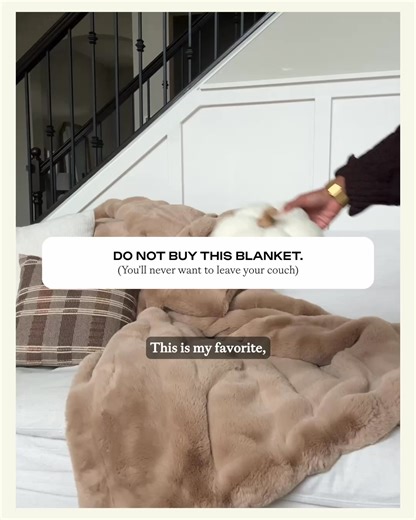 Meet the blanket you’ll never want to give back. Cozy Earth’s Cuddle Blanket is irresistibly soft, perfectly warm, and made for nonstop lounging. | Cozy Earth