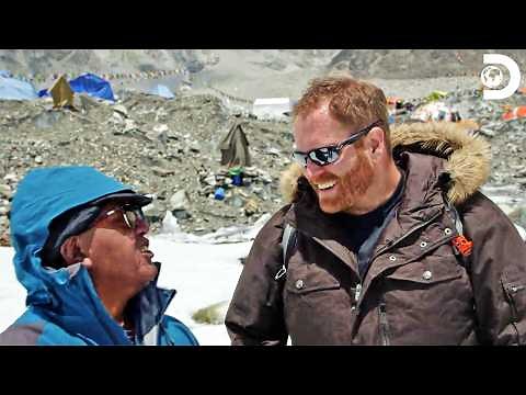 New Yeti Sightings In Bhutan Emerge | Expedition Unknown: Hunt for the Yeti E3