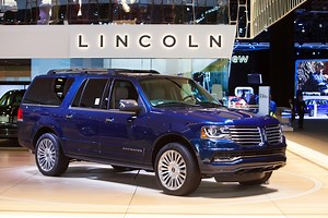 ¡Tenga cuidado! Anuncian recall en camionetas Lincoln por riesgo a incendios