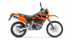 Moto del día: KTM 640 LC4 Enduro - espíritu RACER moto