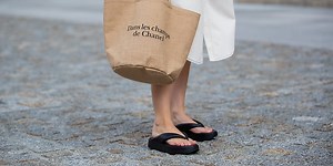 What to wear to the beach when it's too cold to swim