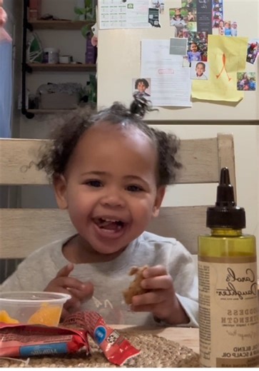 getting ready this morning with 3 toddlers 🤎 real life conversations #momsoftiktok #singlemom #viralvideos #fyp #viraltiktok