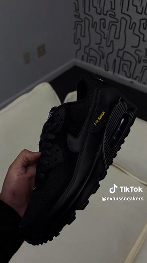 Nike Air Max 90 Black Speed Yellow Review