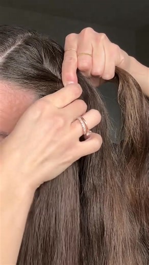 3 braids in 5 minutes! French braid tutorial at 1:36 Dutch braid tutorial at 3:15 #goodbraids #reversebraids #creatorsearchinsights #braids #braidingtutorial #howtobraid #dutchbraid #frenchbraid #easybraid #braiding #fyp #fblifestyle | Hair Goals