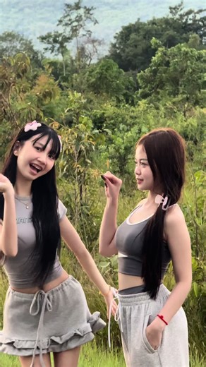 វីដេអូ​របស់ Chy chhinglin♥️ (@chhinglinchy1) ជាមួយ original sound - Chy chhinglin♥️